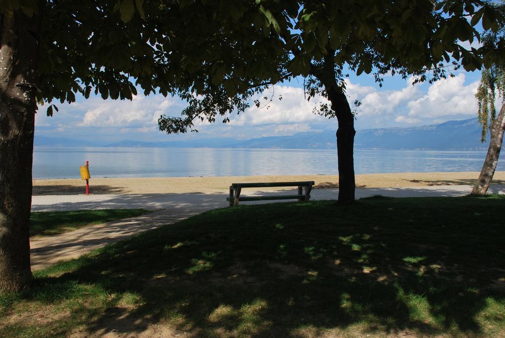 Lake View Appartement Pogradec Buitenkant foto